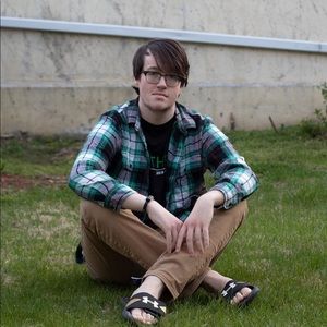 Meet your Posher, Caleb